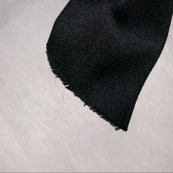 CHANEL hand wrapped silk BOW with barrette back HAIR ACCESSORY - Picture 6 of 9